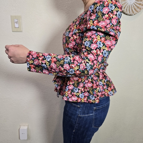Asos Blouse Size 4 pink  Floral Long Balloon Sleeve V-neck - Picture 4 of 10